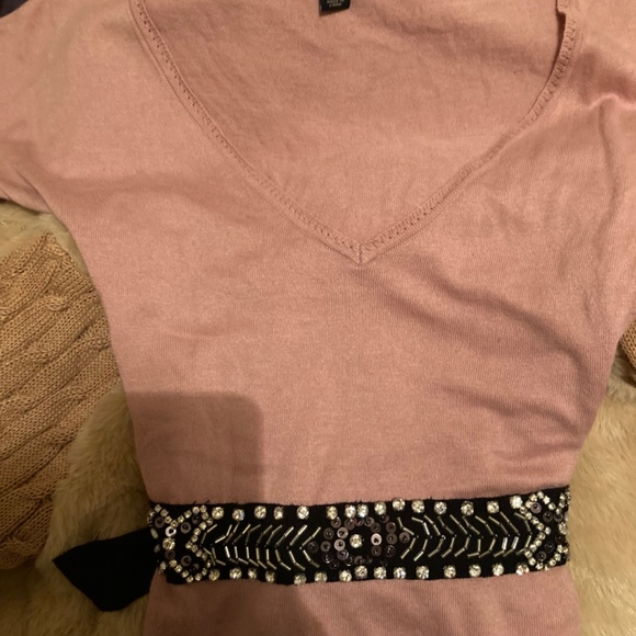 Pink Banana Republic Top Blouse Black V Neck Rhinestone Sash Belted XS - Picture 9 of 9